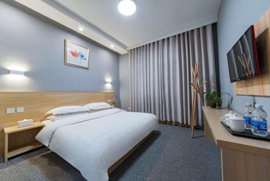 Zhaoxiangju Boutique Hotel Changshui Branch Kunming Bagian luar foto