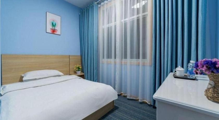 Zhaoxiangju Boutique Hotel Changshui Branch Kunming Bagian luar foto